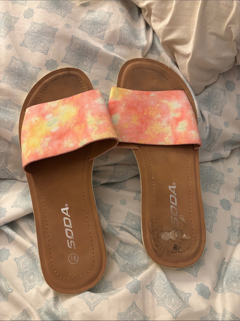 Soda Tie-Dye Coral Pink Yellow Slide Sandals